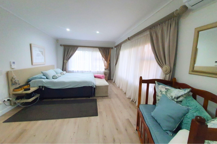 3 Bedroom Property for Sale in Vierlanden Western Cape